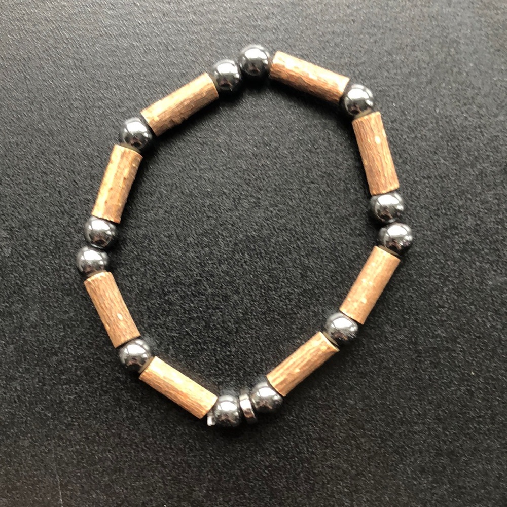 NWOT Wood & Bead Bracelet